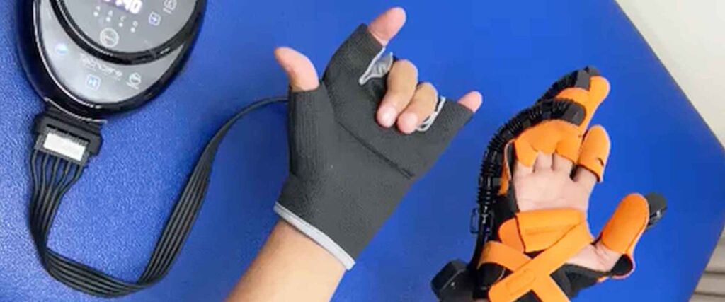 Penanganan stroke hand robotic