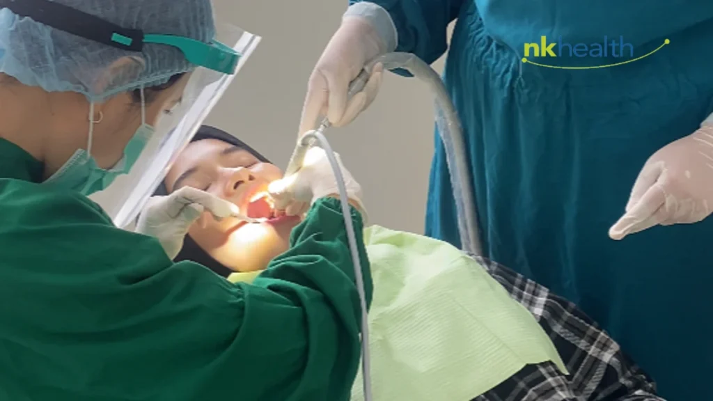 Scaling Karang Gigi Jakarta